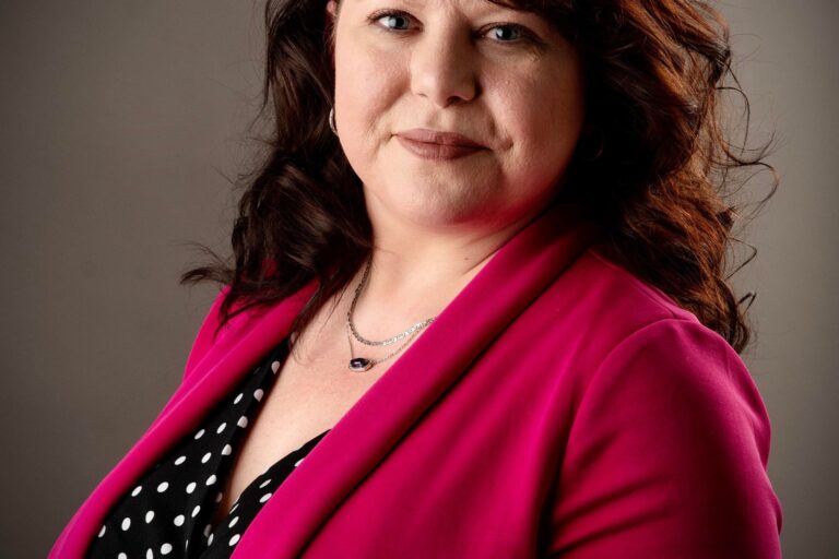 Sarah Otto – Warriors Heart – Addiction and PTSD Treatment Sarah Otto - Warriors Heart - Addiction and PTSD Treatment