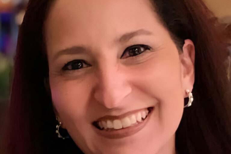 Carolyn R Headshot Carolyn R Headshot